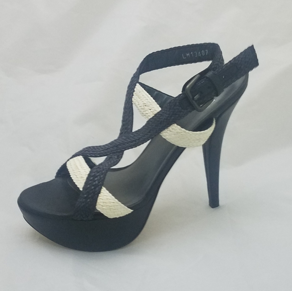 Stuart weitzman navy colorblock braided sandal 8